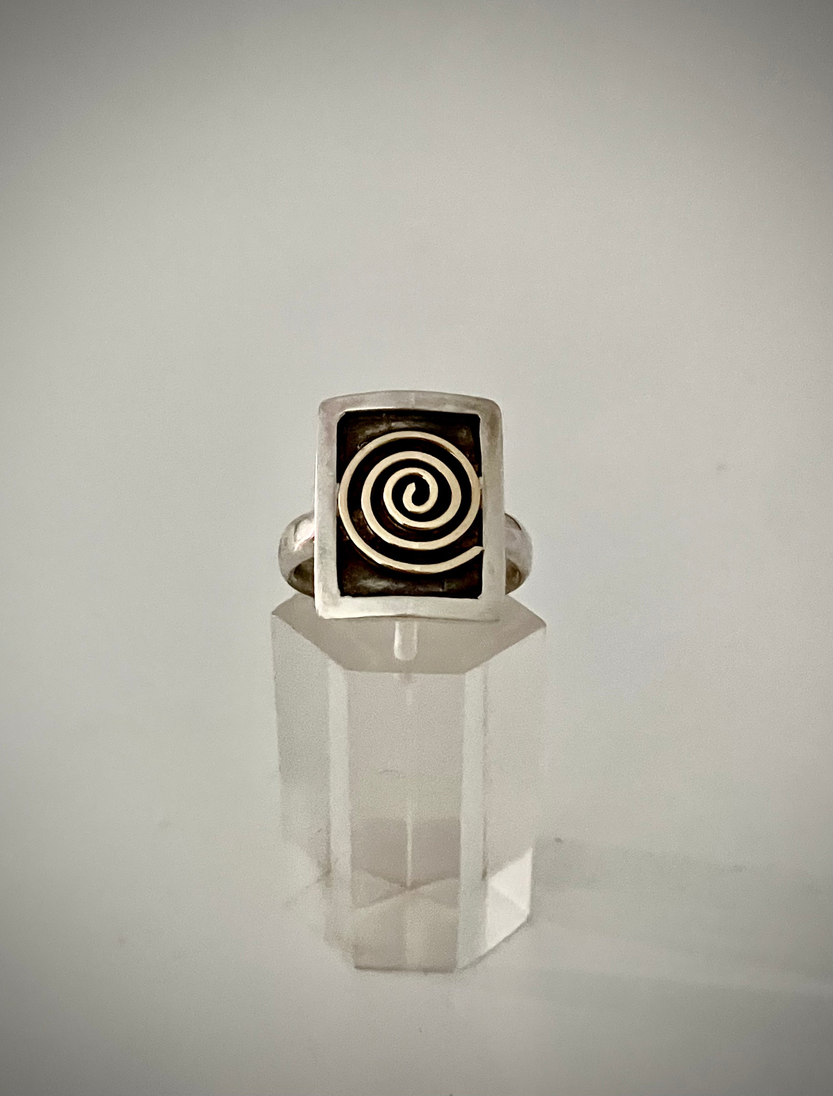 Ring Sterling Silver & Gold Swirl