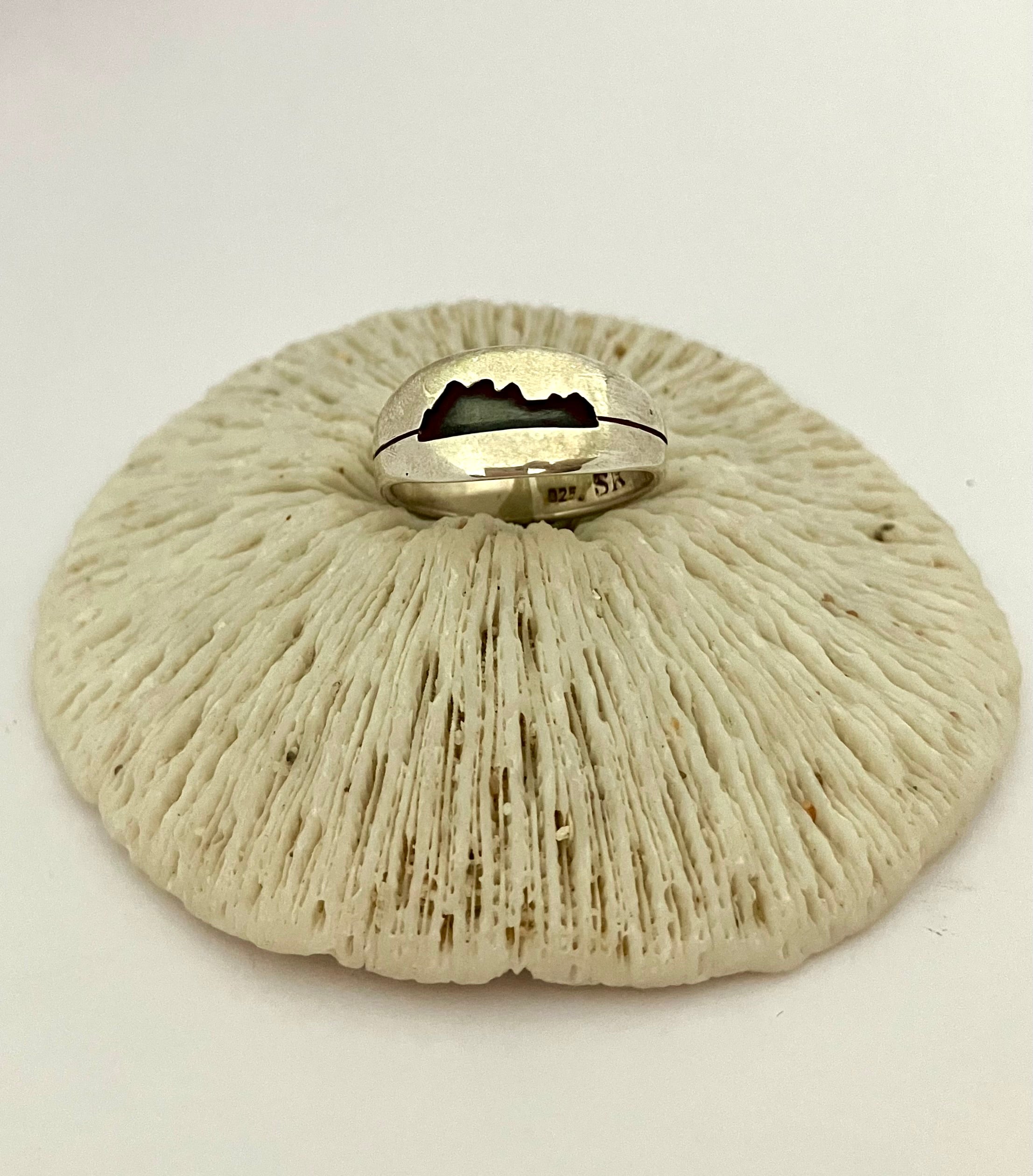 Island Ring