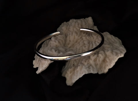 Unisex Solid Silver Bangle